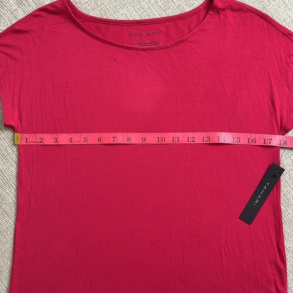 ⭐️ NWT- Tahari pink t-shirt- size small - Picture 3 of 7
